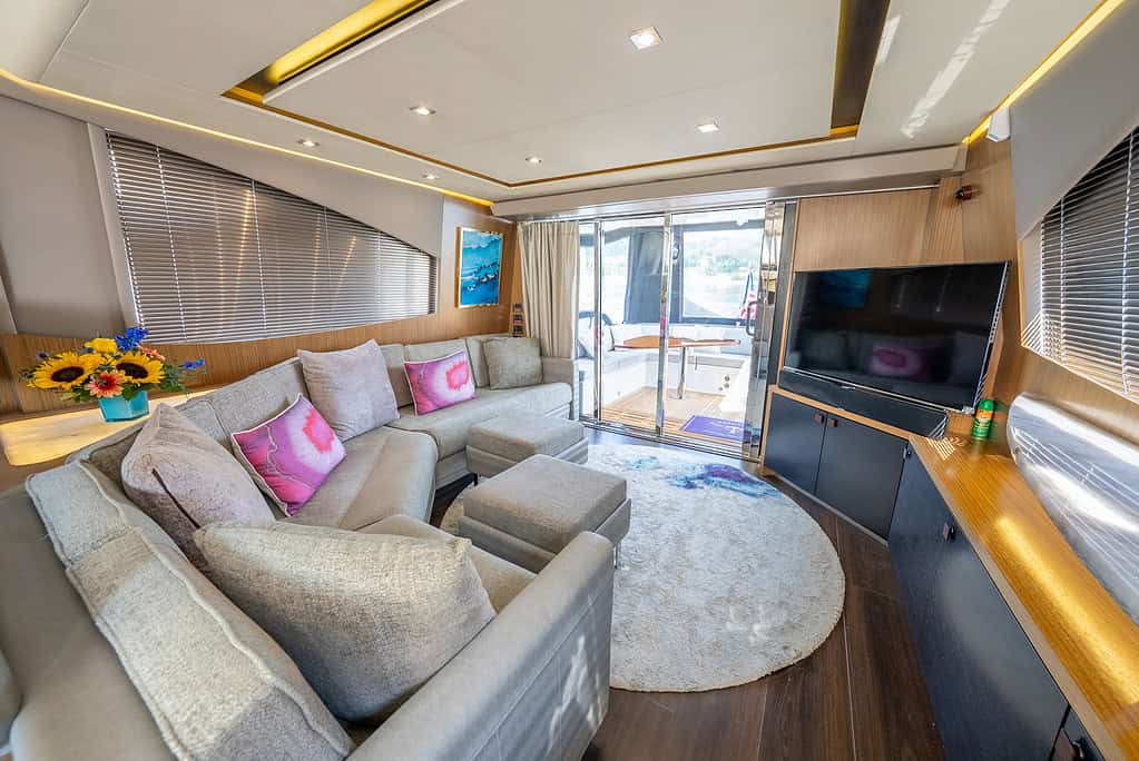 Sea Amber Interior Sitting